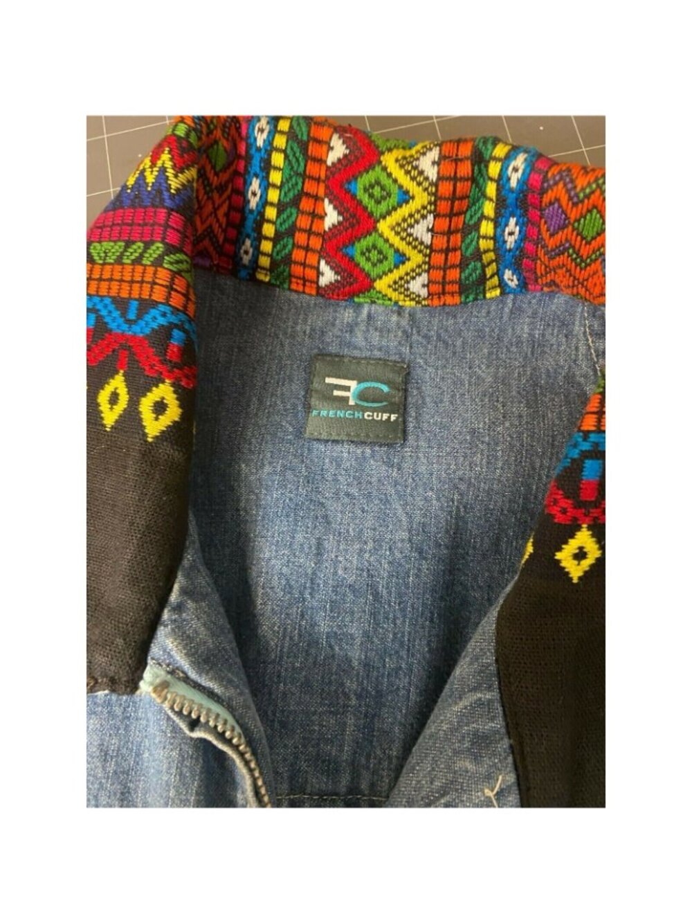 French Cuff Women's Denim Jacket Embroidery Design Sz M/L ? Native Tribal ~~ - Picture 3 of 7